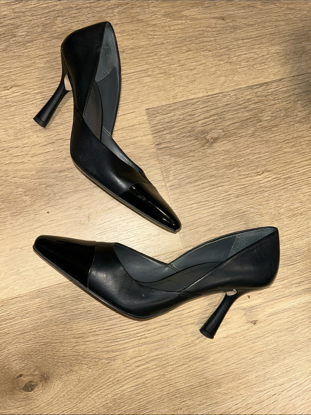 Franco Sarto Black Pointed-Toe Mid-Heel Pumps
